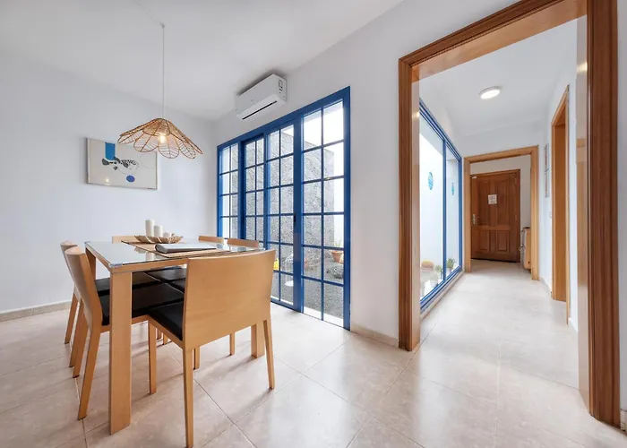 Casa La Traviata - Private Pool And Bbq By Lanzarote Playa Blanca (Lanzarote)