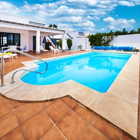 Casa La Traviata - Private Pool And Bbq By Lanzarote Ferienhaus
