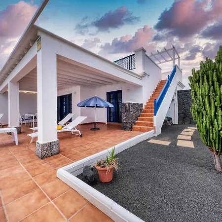 Casa La Traviata - Private Pool And Bbq By Lanzarote Ferienhaus Playa Blanca (Lanzarote)